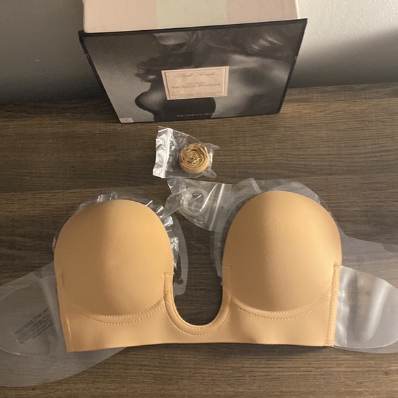 U plunge backless push-up bra and fashion tape - Picture 2 of 6